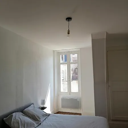 דירה Le Comte Est Bon, Quartier Antiquaires *